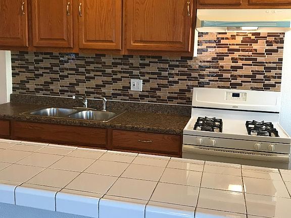 5th image of 3554 W Slauson Ave #2