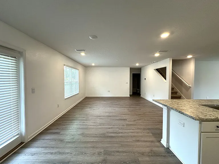 3262 Chapelwood Dr — Photo 3