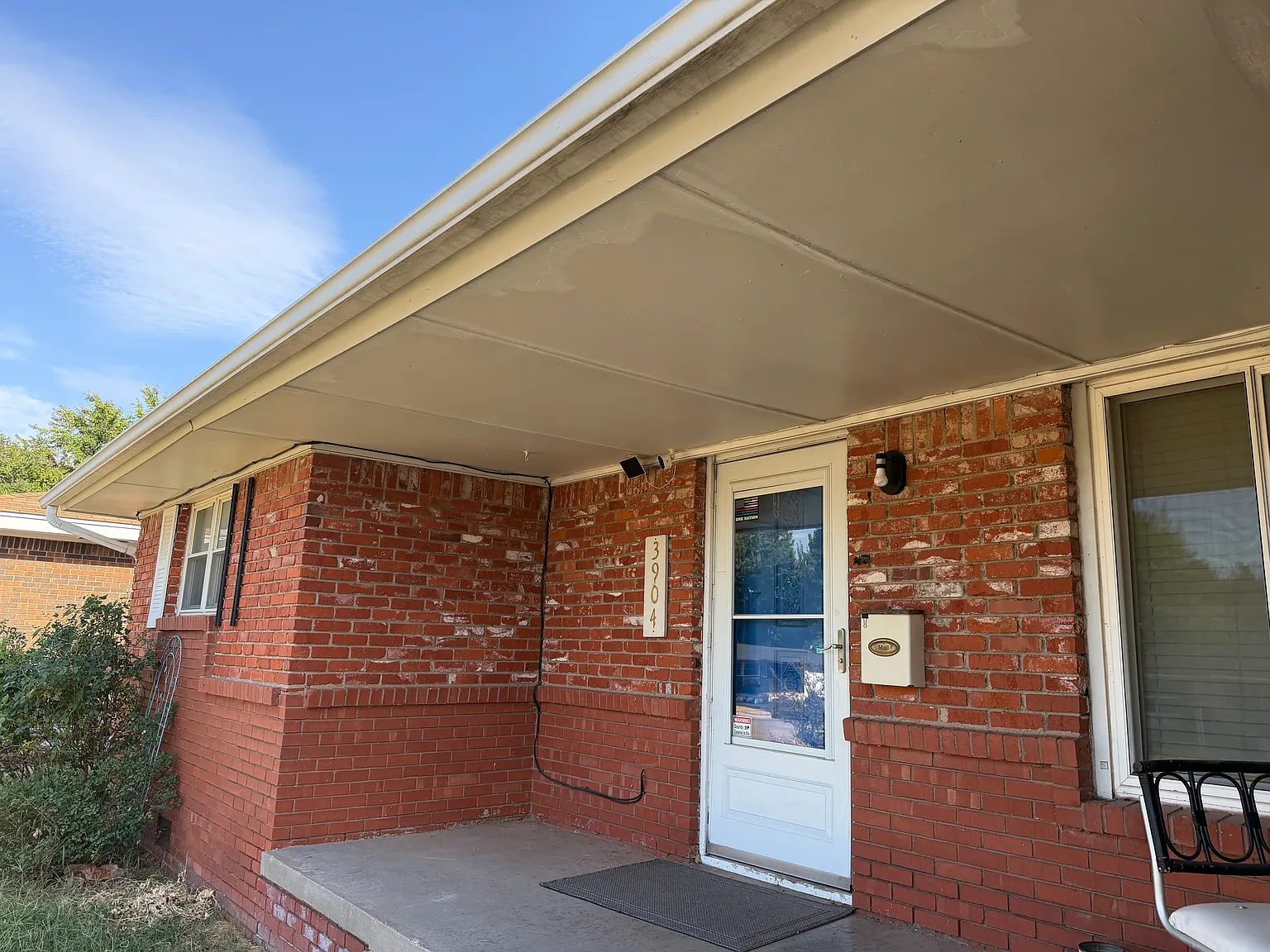 3 bed, 1200 sqft, $1,500 — Photo 3