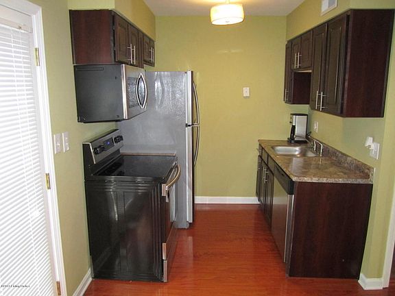 4th image of 1926 Goldsmith Ln Unit 71-5