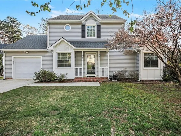 4031 Sherry Ct, Jamestown, NC 27282