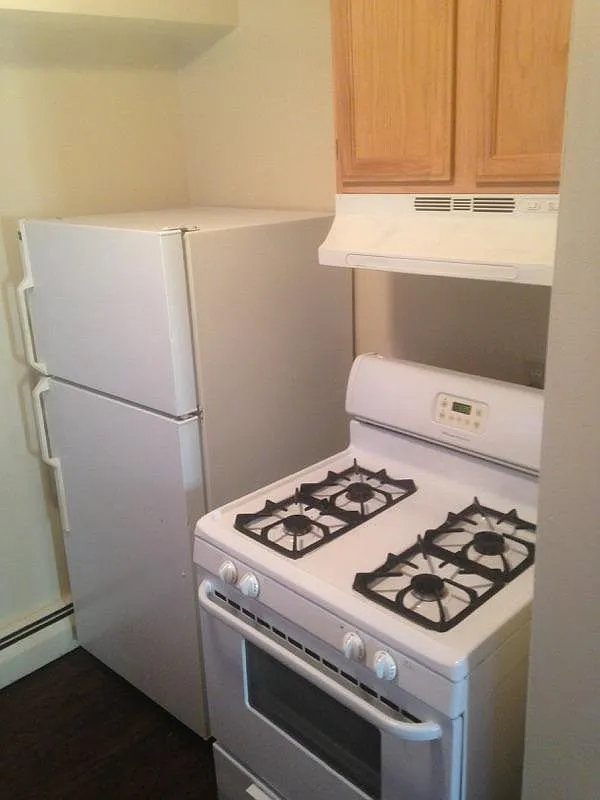 Morris Apartments — Photo 4