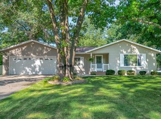 937 Josiane Dr, Kalamazoo, MI 49009
