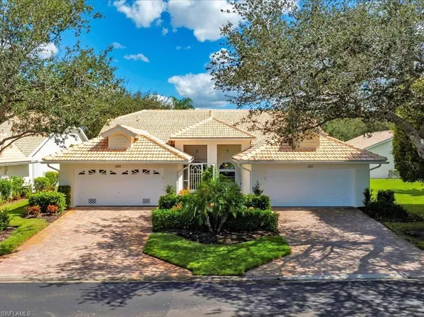 682 Wiggins Bay DR, NAPLES, FL 34110