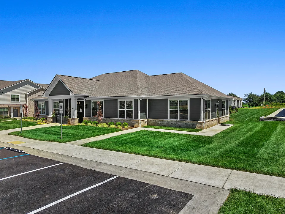 Building Photo 5