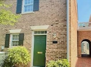 994 N Royal St, Alexandria, VA 22314