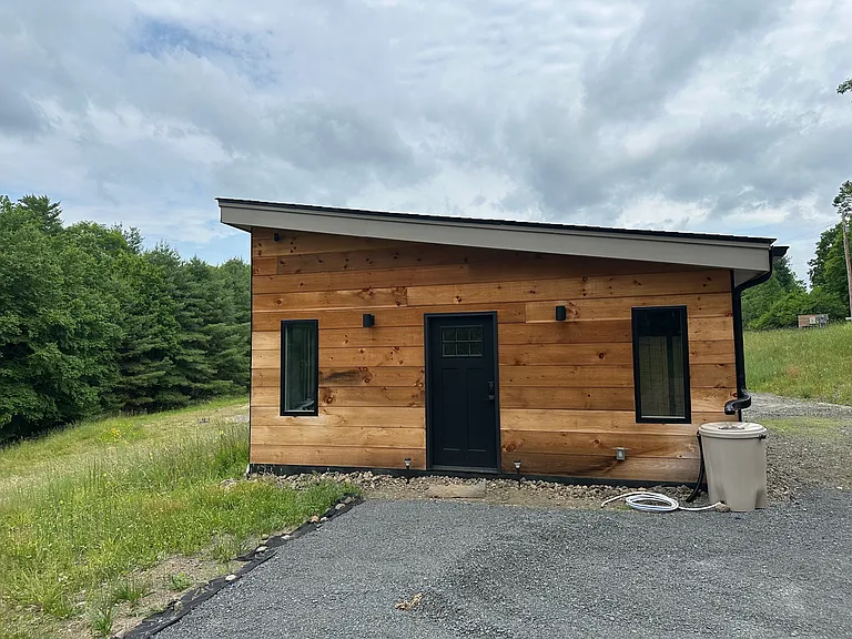 Upper Cherrytown Rd — Photo 6