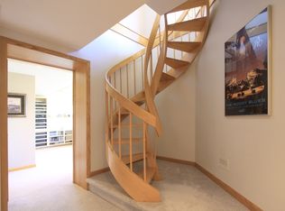 6954 Henderson Rd, Jamesville, NY 13078