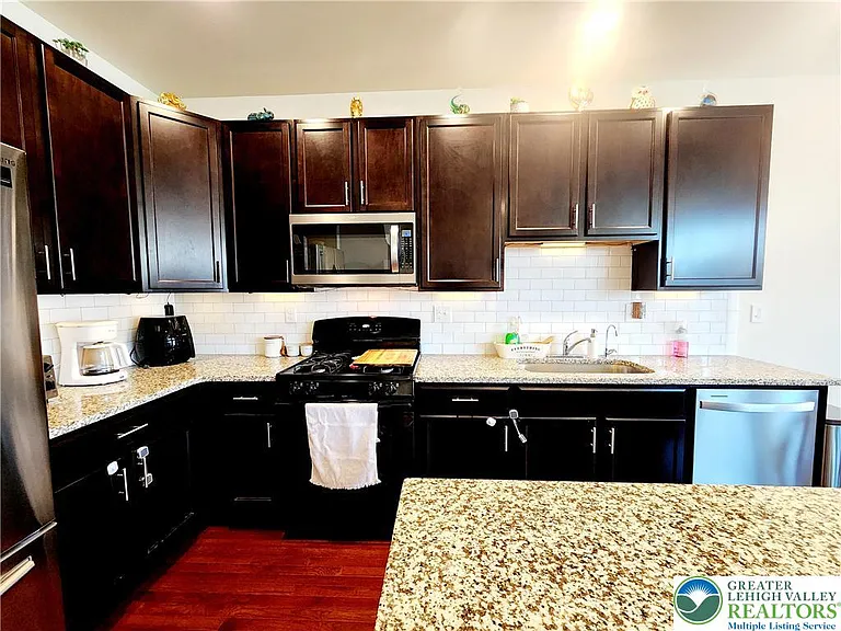 4620 Woodbrush Way — Photo 14