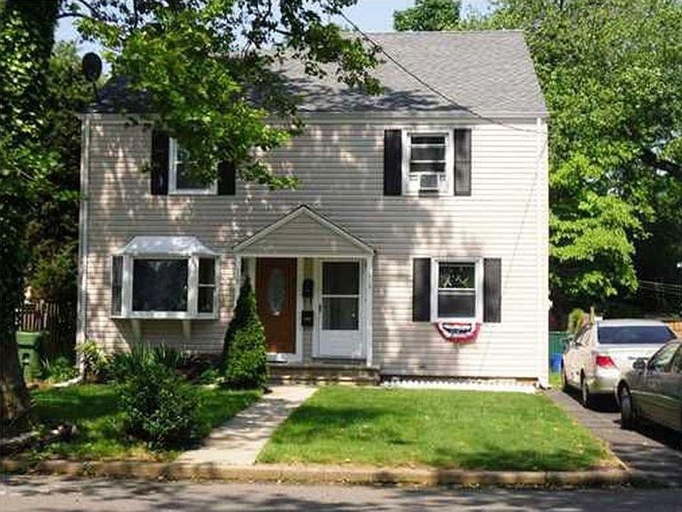 Front View (White Door)