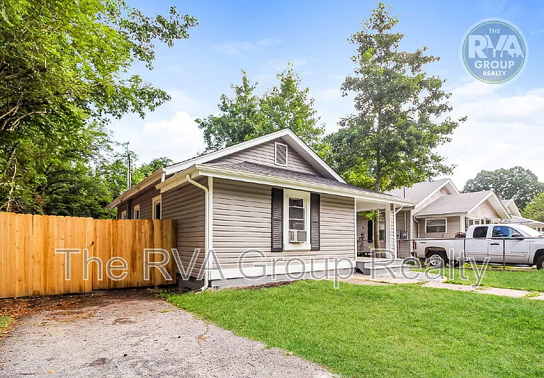 1215 W Cawson St — Photo 2