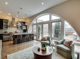 1003 W Fulton Market, Chicago, IL 60607