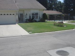 312 Village Dr, Dinuba, CA