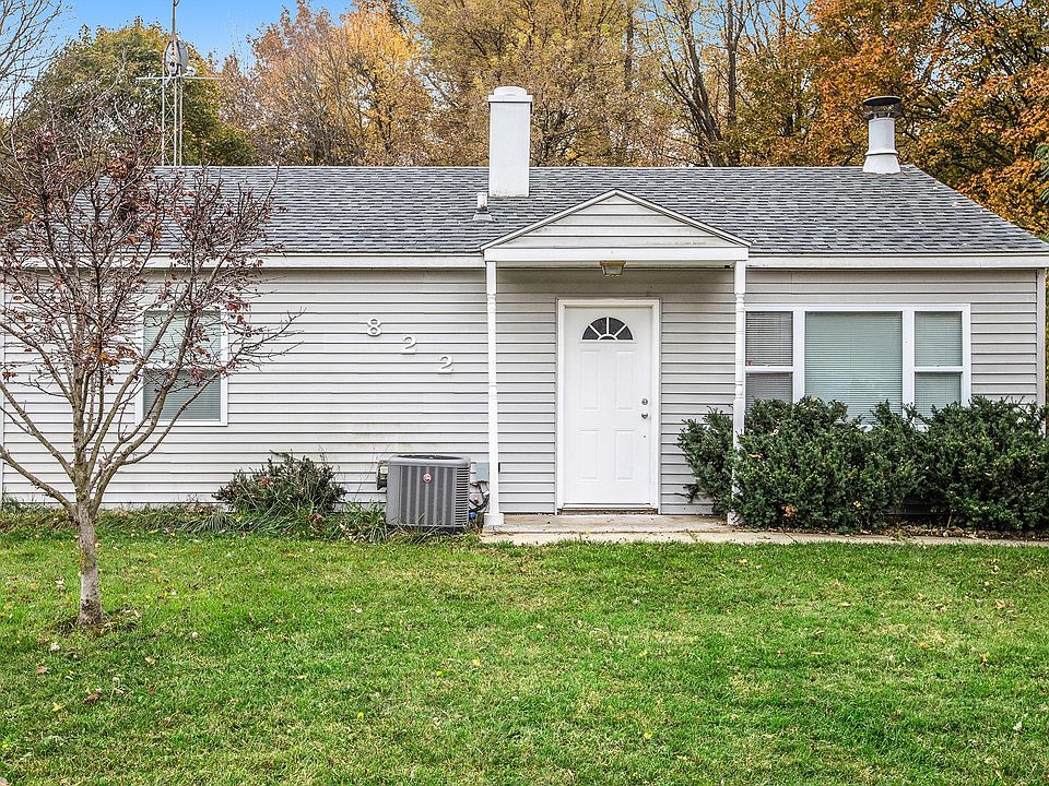 1st image of 822 Shumway Ave