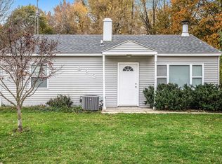 822 Shumway Ave, Portage, MI 49002