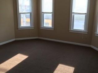 386 Montaup St #2, Fall River, MA 02724