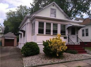 90 E William St, Fords, NJ 08863