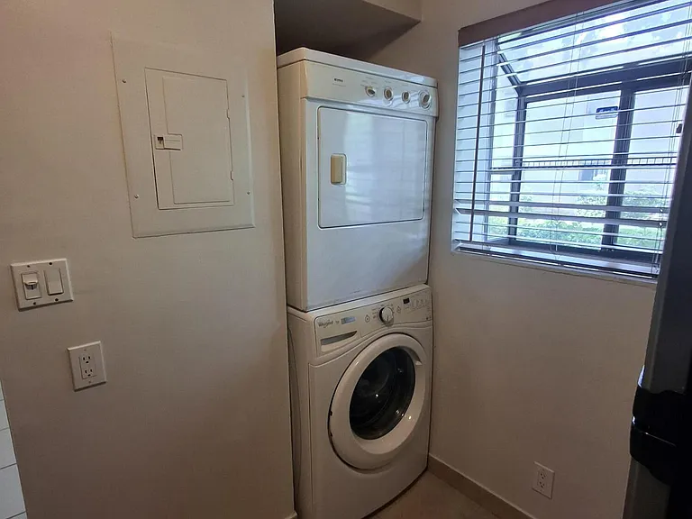 512 Gardens Dr #103 — Photo 7