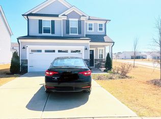 2302 Bethpage Dr, Fuquay Varina, NC 27526