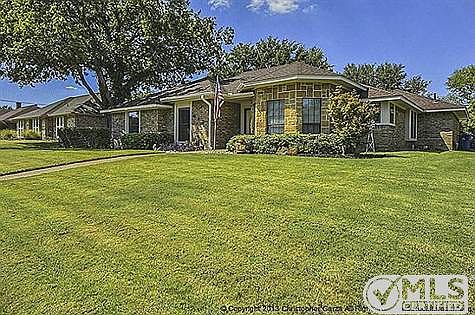 2nd image of 612 Quail Ln