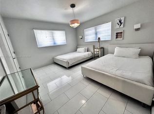 1040 NE 180th Ter, North Miami Beach, FL 33162