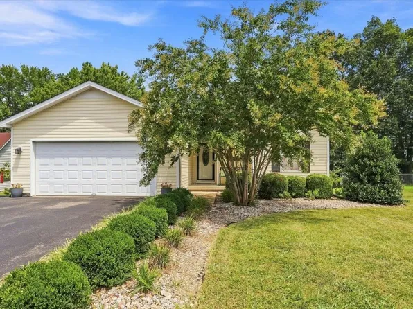 1482 Moorman Ln, Bowling Green, KY 42101