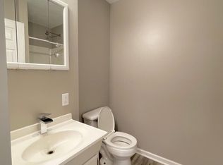 529 Palace Ln #B, Columbus, OH