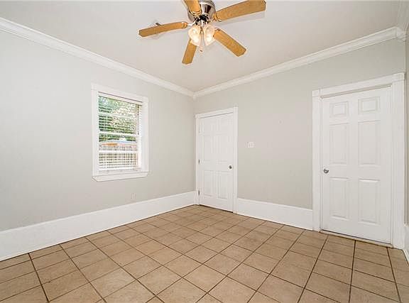 5th image of 7524 Oak St