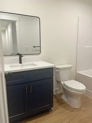 3 bed, 2.5 bath, 1500 sqft, $2,200 — Photo 2