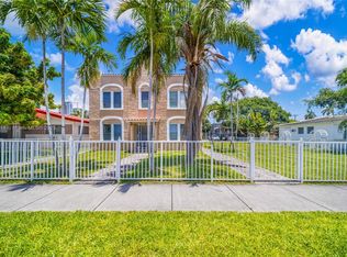 1621 Van Buren St APT 8, Hollywood, FL 33020