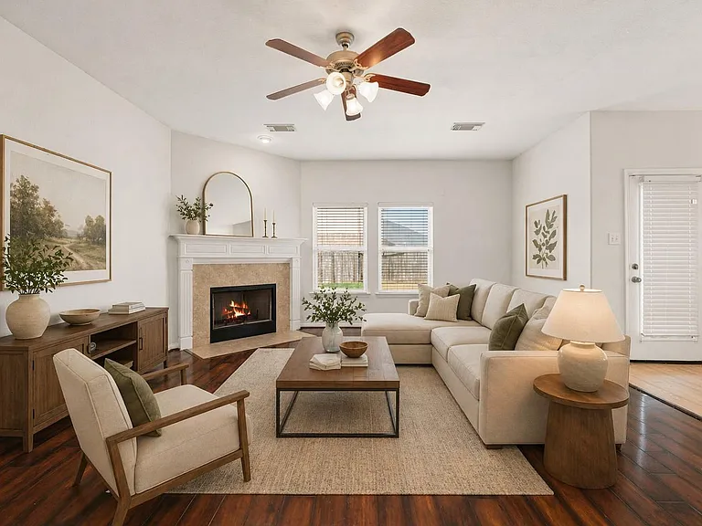 21426 Venture Park Dr — Photo 17
