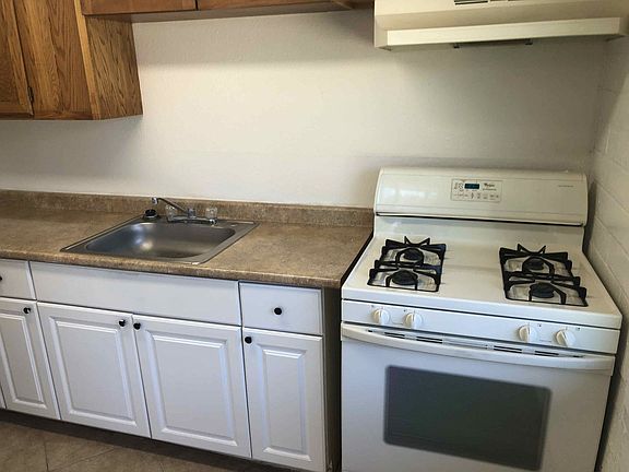 3rd image of 1329 E Cinnabar Ave #3