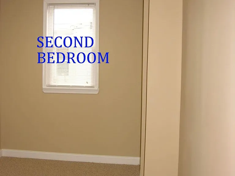2437 S Darien St — Photo 15