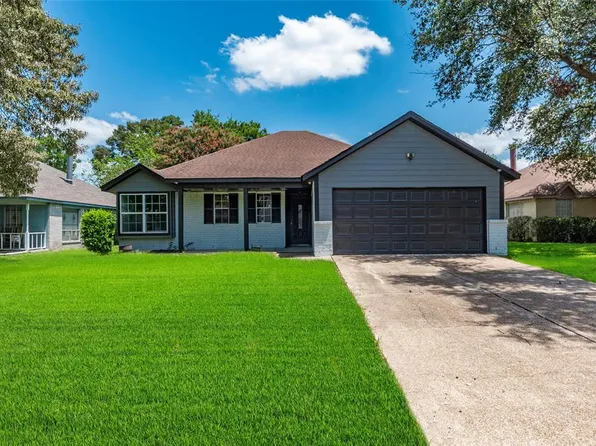 12723 Drifting Winds Drive, Houston, TX 77044