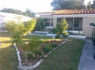 1214 NE 181st St, North Miami Beach, FL 33162