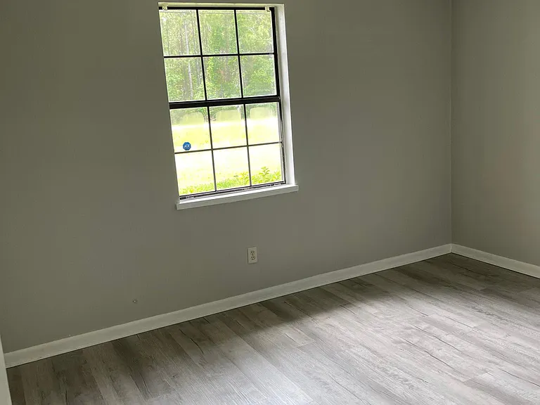 777A Douglas Dr #A — Photo 5