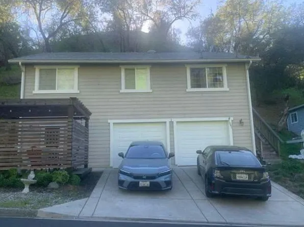 1081 Arroyo Grande Dr, Napa, CA 94558