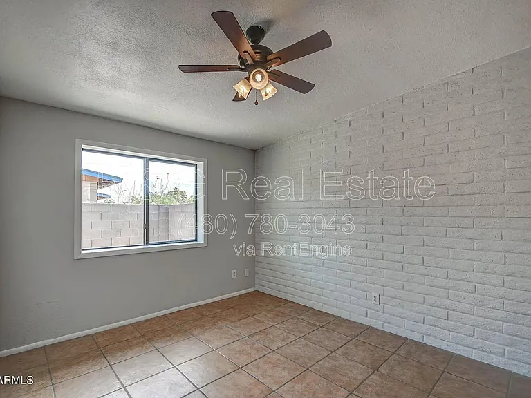 1612 E Gaylon Dr — Photo 29