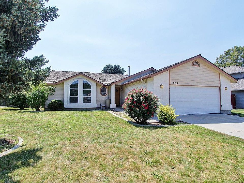 1st image of 12053 W Hickory Dr