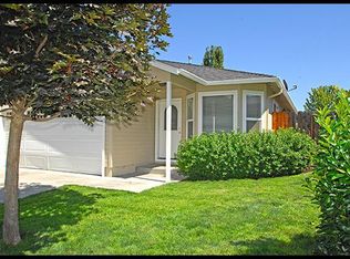 3166 Forest Hills Dr APT A, Medford, OR