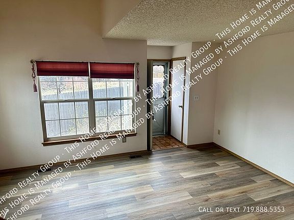 4th image of 8080 Lexington Park Dr