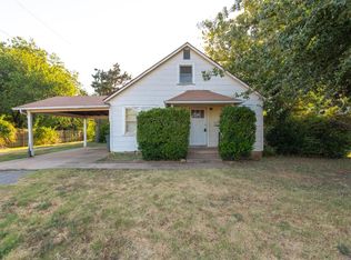 11 S Walnut St, Edmond, OK 73003
