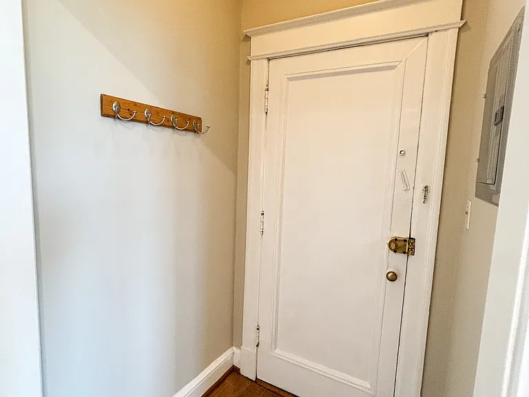 414 Seward Sq SE #401 — Photo 15