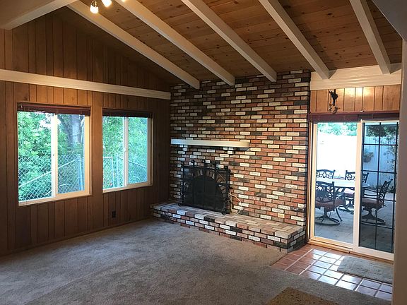 4th image of 7875 Whelan Dr