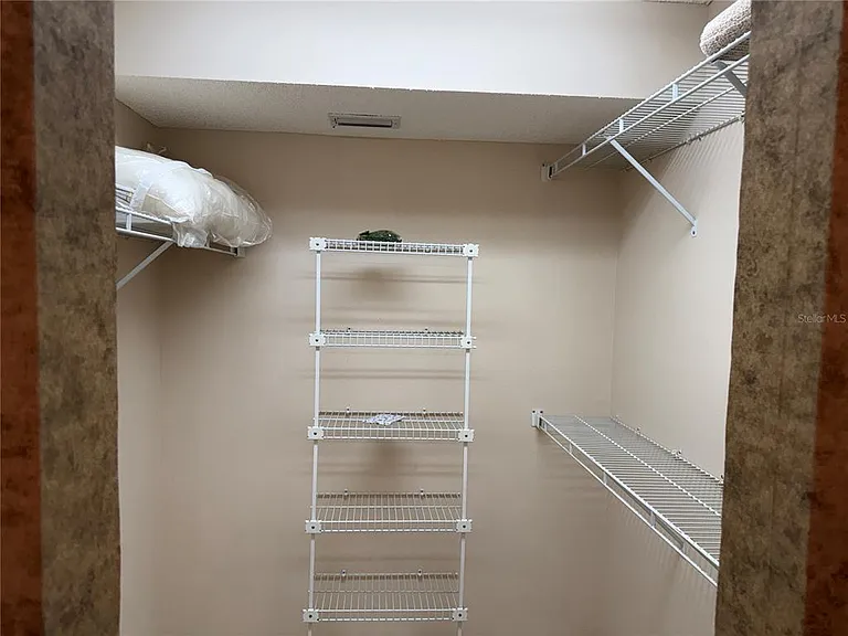 5525 Ashton Lake Dr #5525 — Photo 19