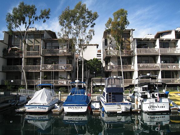 3rd image of 8116 Marina Pacifica Dr N