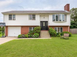 6 Candida Ct, Cumberland, RI 02864