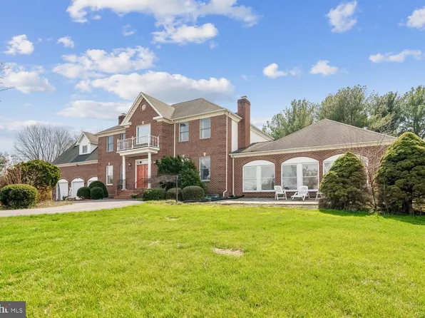 2950 Hobbs Rd, Glenwood, MD 21738