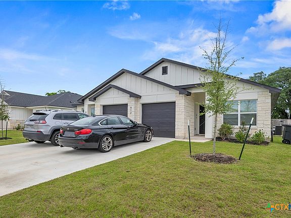 2nd image of 912 Wax Myrtle Ct