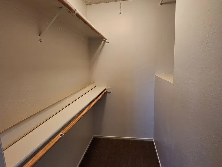 Palisade Ave - Fourplex — Photo 11